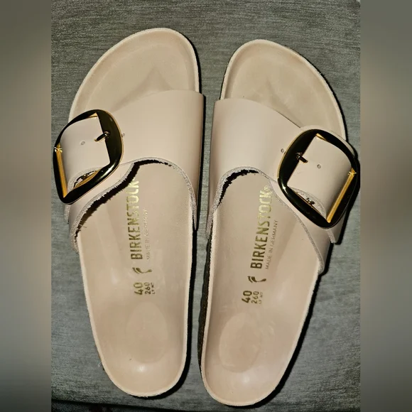 NEW Madrid leather buckle easy sandals - Picture 2 of 13